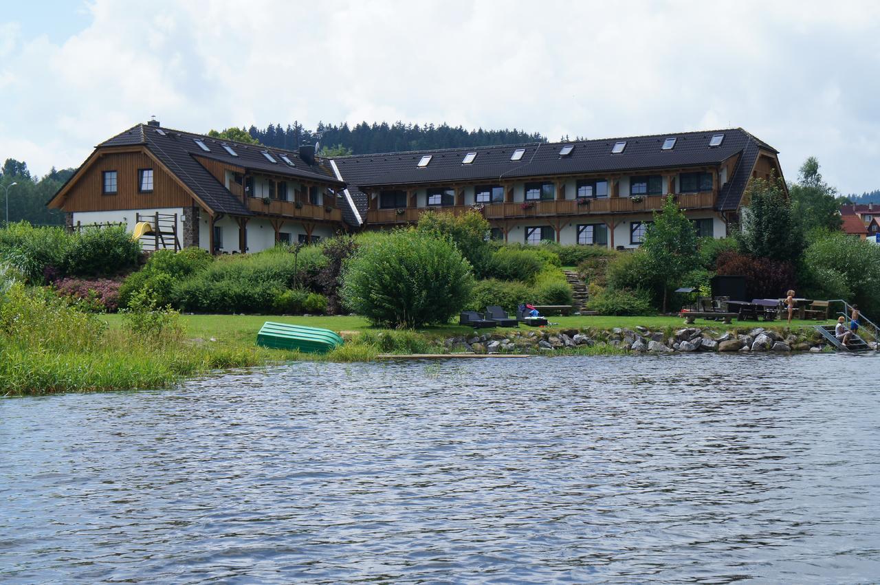 Jbx Resort Hotel Albatros Predni Vyton Exterior photo